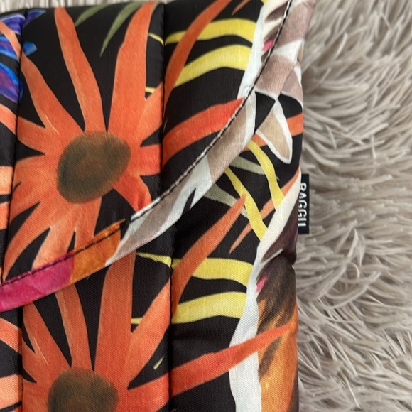 Baggu Jessica Williams laptop sleeve. - Picture 3 of 5